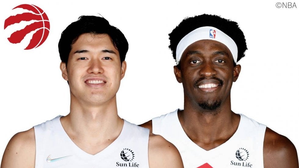 “マイガイ（My guy）”渡邊雄太を元気づけるパスカル・シアカム - ラプターズのケミストリーを象徴するリーダーの笑顔