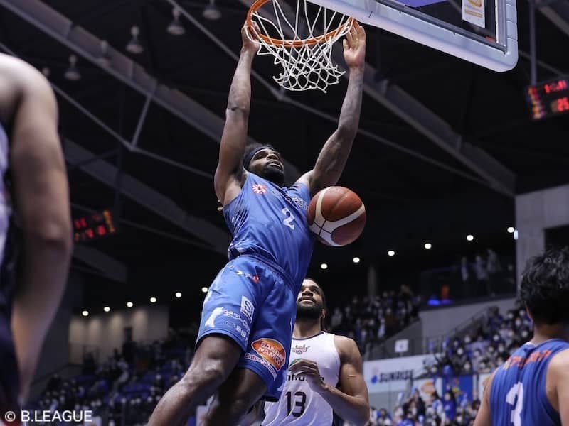 3Qに躍動した島根が西地区頂上決戦を制す…琉球の連勝記録は「20」でストップ