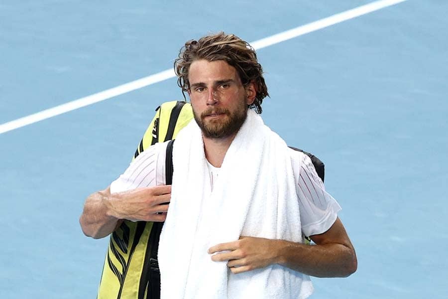 海外テニスで奇跡のサービスエース誕生　なんと時速42km「史上最も遅いサーブ」と話題