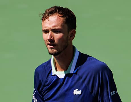 メド 1位陥落も「取り戻す」