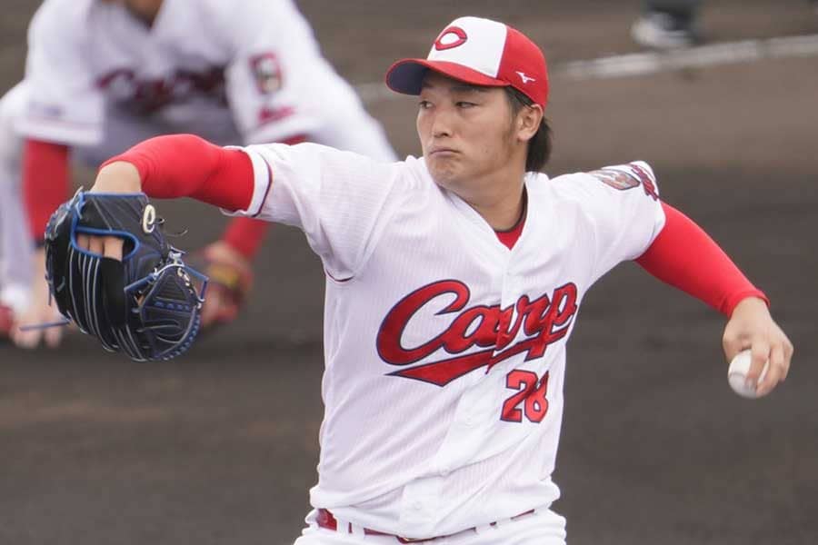 打者も腰引く「『なんだこのボール！』って感じ」　“超稀少”魔球が「ホンマにエグい」