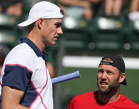 イズナー組 4年ぶりVに王手