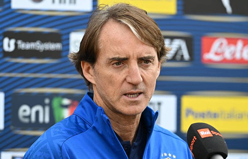 イタリア代表監督マンチーニ、続投か…「もう一度やり直す」