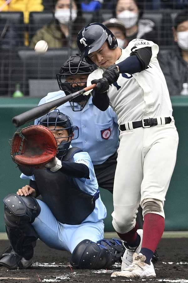 【高校野球】大阪桐蔭、4年ぶり4度目の選抜V　大会新通算11本塁打＆18得点大勝で“秋春制覇”