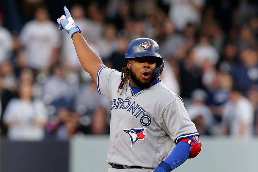 【MLB】ゲレーロJr.がコールから2打席連発　守備で右手踏まれてヒヤリもトップタイ3号