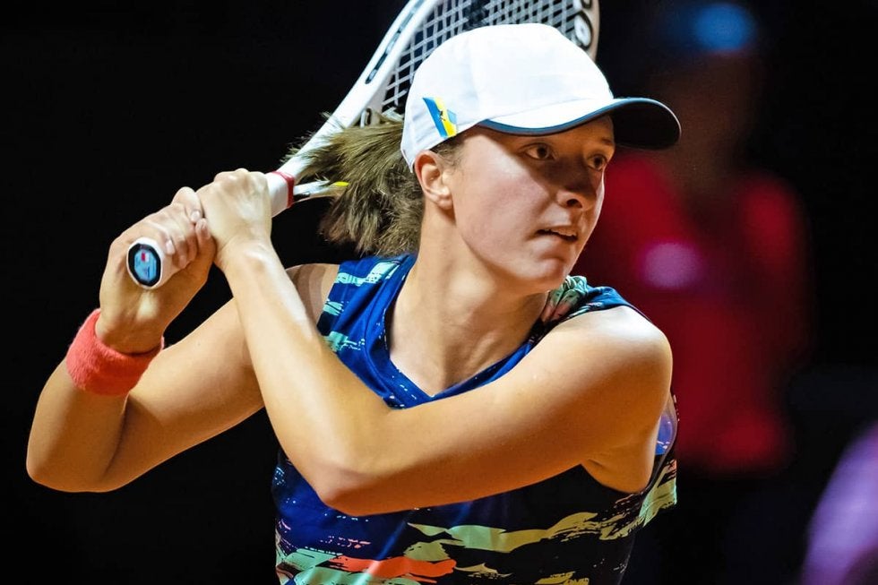 新女王シフォンテクが19歳の全米女王ラドゥカヌを下して21連勝[ポルシェ・テニス・グランプリ]