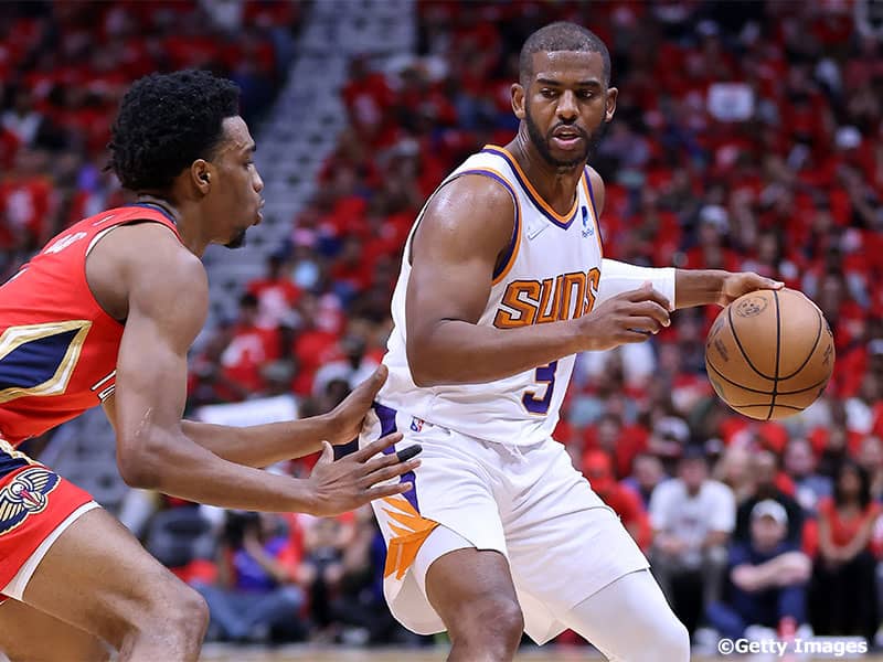 接戦となった第3戦はサンズに軍配…ポールが第4Qに勝負強さを発揮／NBAプレーオフ