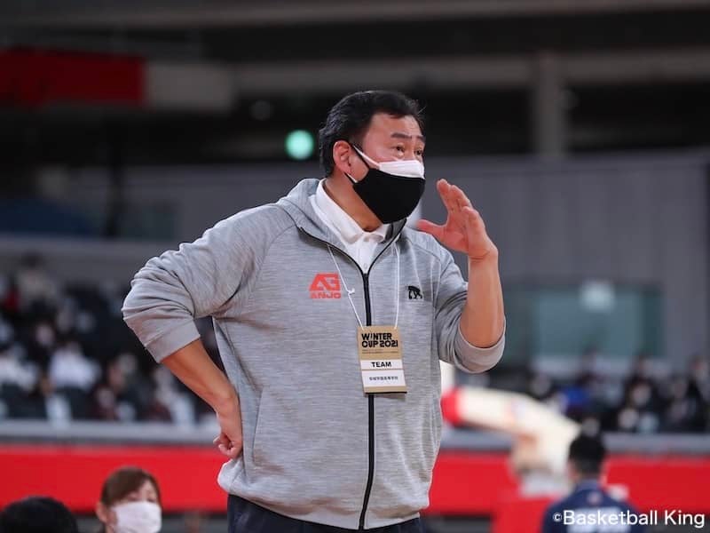 安城学園を指揮していた金子寛治コーチがWリーグ、山梨クィーンビーズのHCに就任