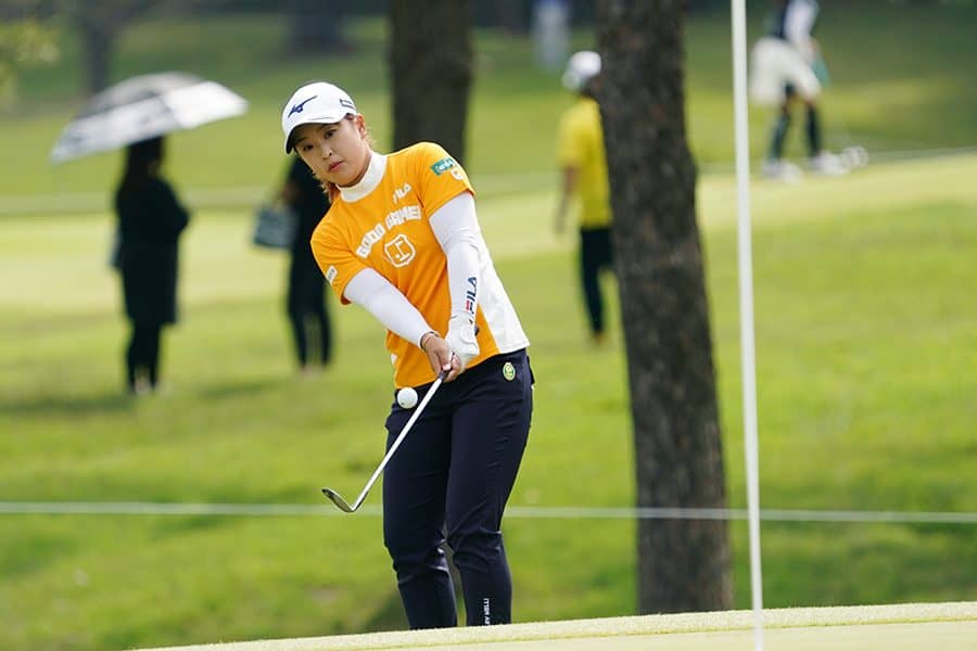 今季7戦4勝の西郷真央が予選落ち濃厚　通算11オーバー、目を赤らめ「不甲斐ない1日」