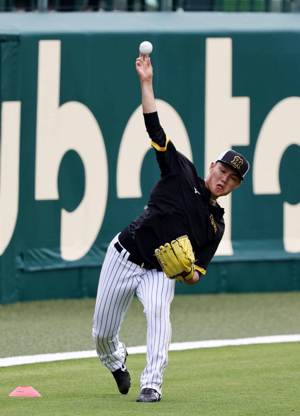 阪神 西純矢６ １西武戦先発 25日４失点初黒星 悔しい登板 三度目の正直で交流戦初勝利だ 野球 スポーツブル スポブル