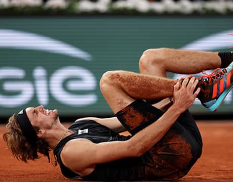 ズベレフが右足首手術を報告