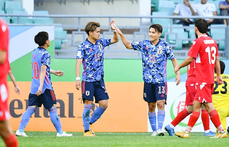 2戦連続退場者もU-21日本代表、初出場松木弾などでタジキスタンに3発快勝!準々決勝で韓国と対戦《AFC U-23アジアカップ》