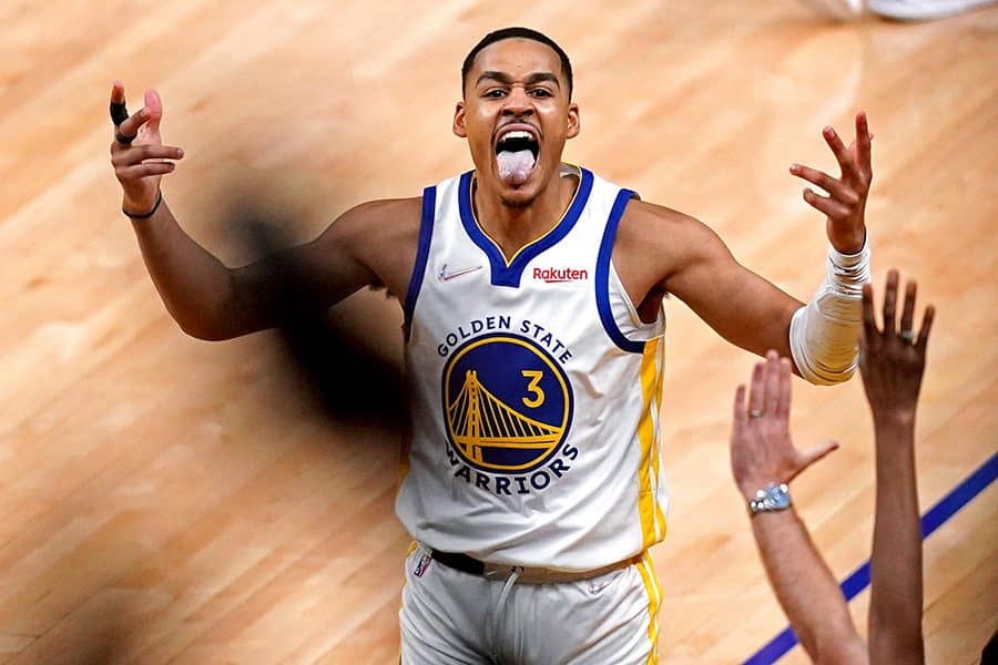 NBAファイナルで賛否　接触なしでも“大げさ演技”でファウル獲得「審判に問題が…」