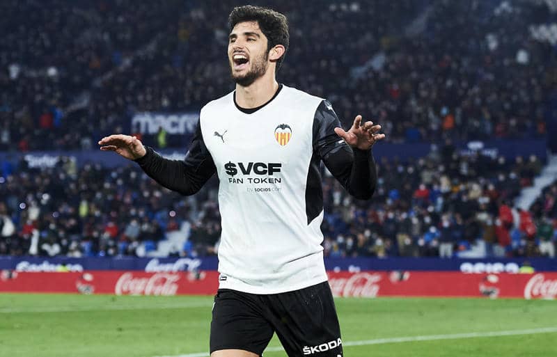 戦力増強に動くローマ、本人も移籍望むバレンシアのゲデス獲得に関心か