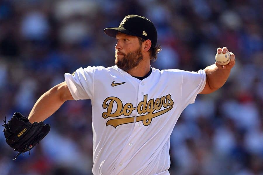 【MLB】「打てるわけないな」　審判目線で見るCY賞3度カーショーの“宝刀”が「エグすぎる」