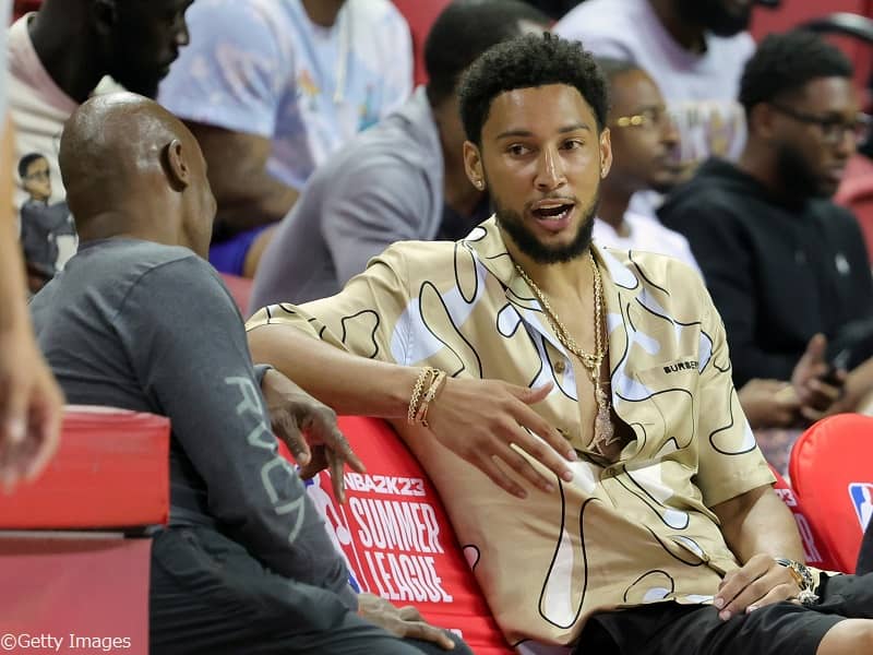 セス・カリーが復活を目指すシモンズへ期待「ネッツはフロアで彼を必要としている」