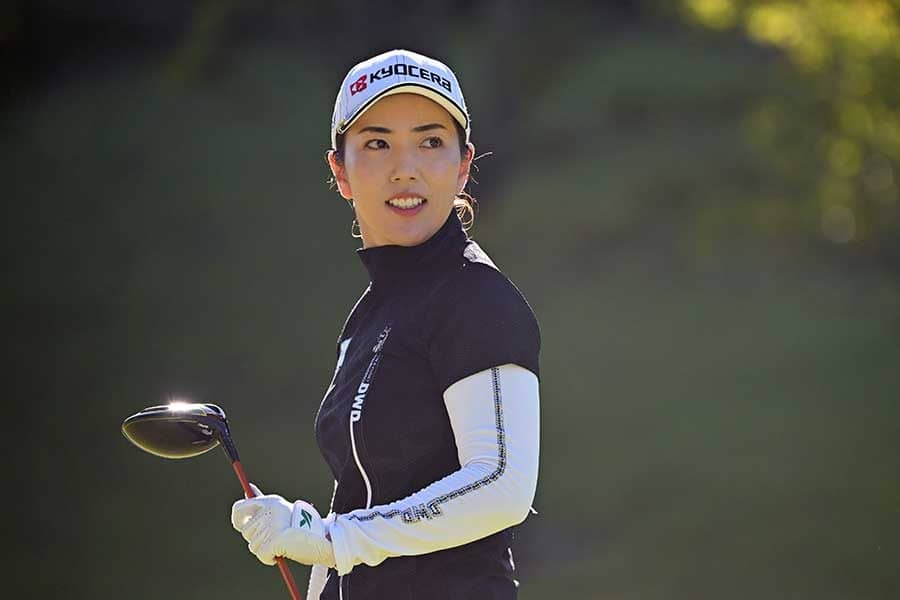 女子ゴルフ笠りつ子がホールインワン達成　拍手にお辞儀、「楽天ポイント」30万pt獲得