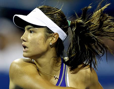 ラドゥカヌ 2度のTB制し8強