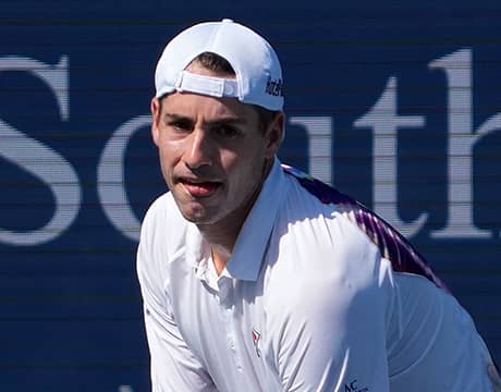 イズナー WCコルダ破り8強