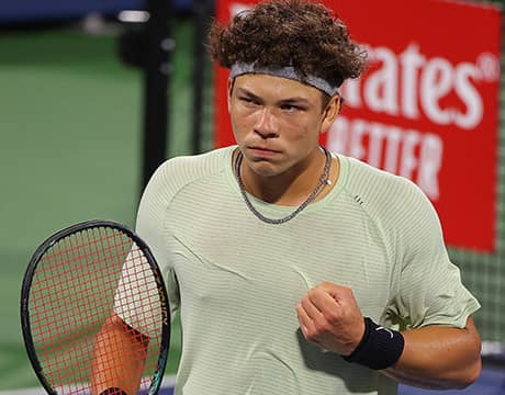 全米大学王者 プロ転向を表明