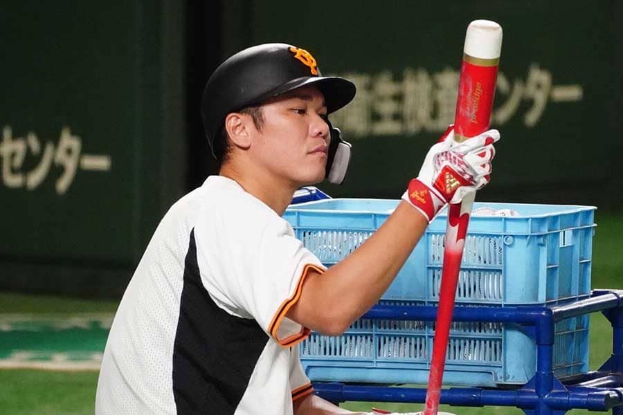 王貞治、張本勲、長嶋茂雄…レジェンドに迫る坂本勇人　NPB通算二塁打数TOP10