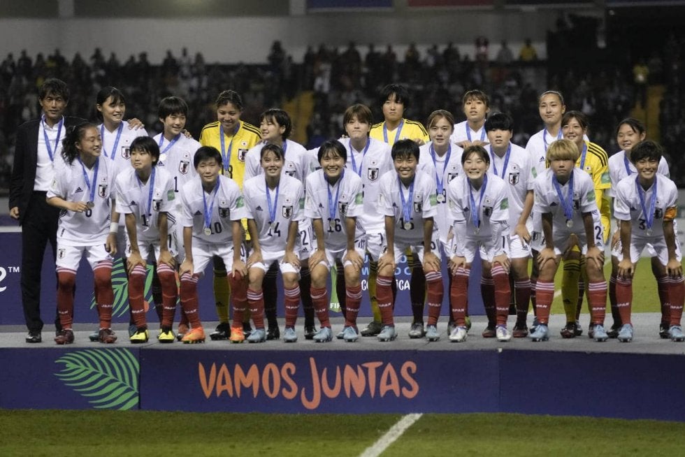 ｕ女子ｗ杯 ヤングなでしこ連覇逃すもフェアプレー賞を受賞 ３大会連続で最多５度目 サッカー スポーツブル スポブル