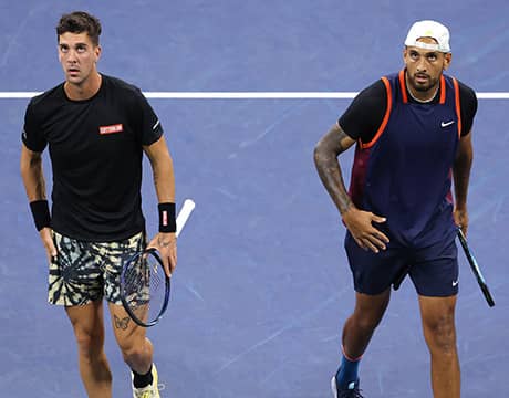 キリオス組 逆転で初戦突破