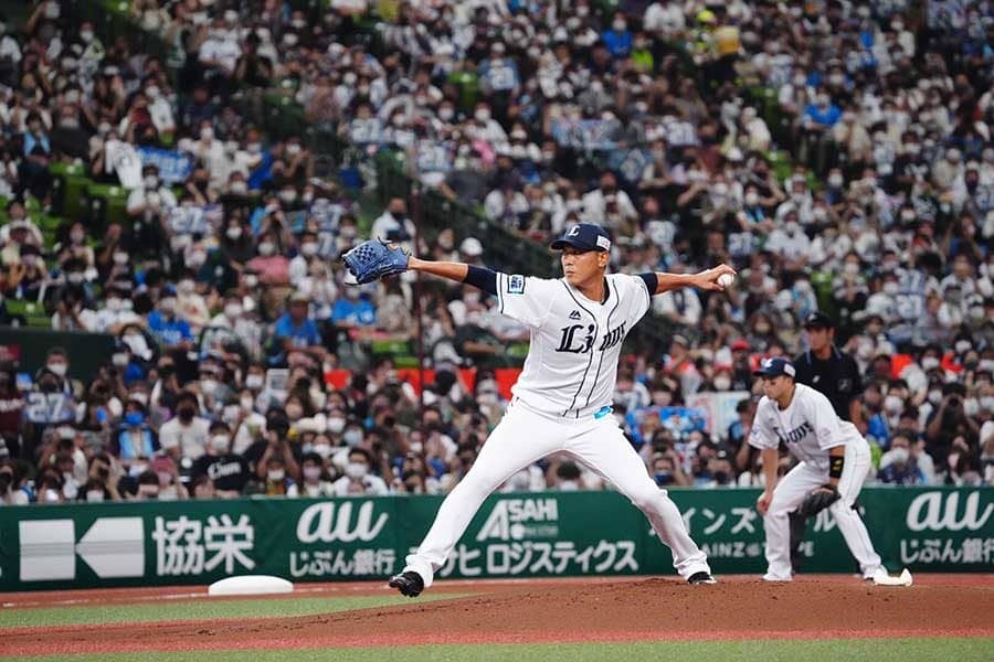 西武・内海哲也、現役ラスト登板はセカンドゴロ　内野手全員と握手、深々と一礼で降板