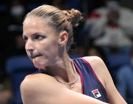 プリスコバ 圧勝で初戦突破