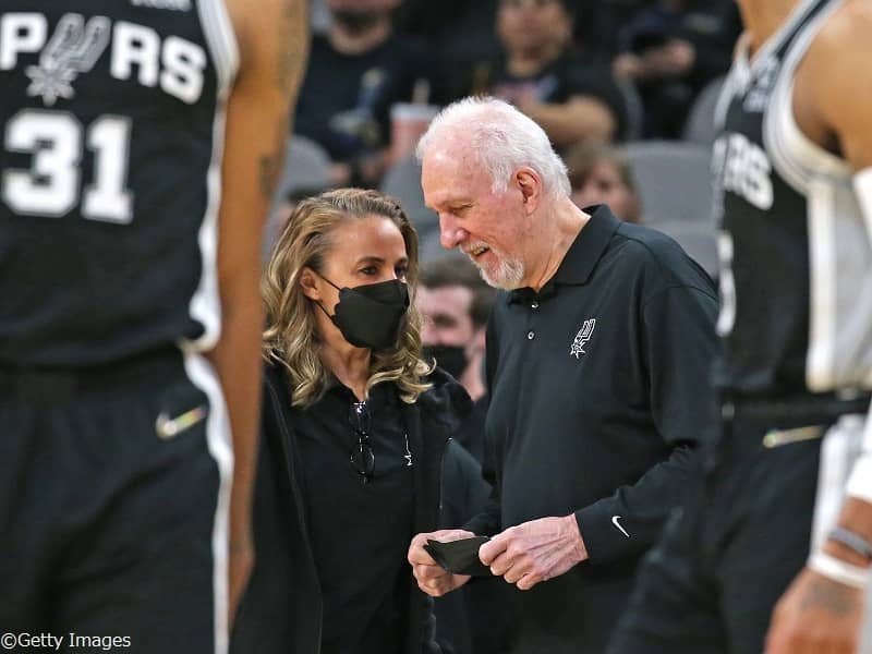 WNBA優勝を勝ち取ったハモンHCをスパーズ名将が祝福「観ていて本当に楽しいチームだった」