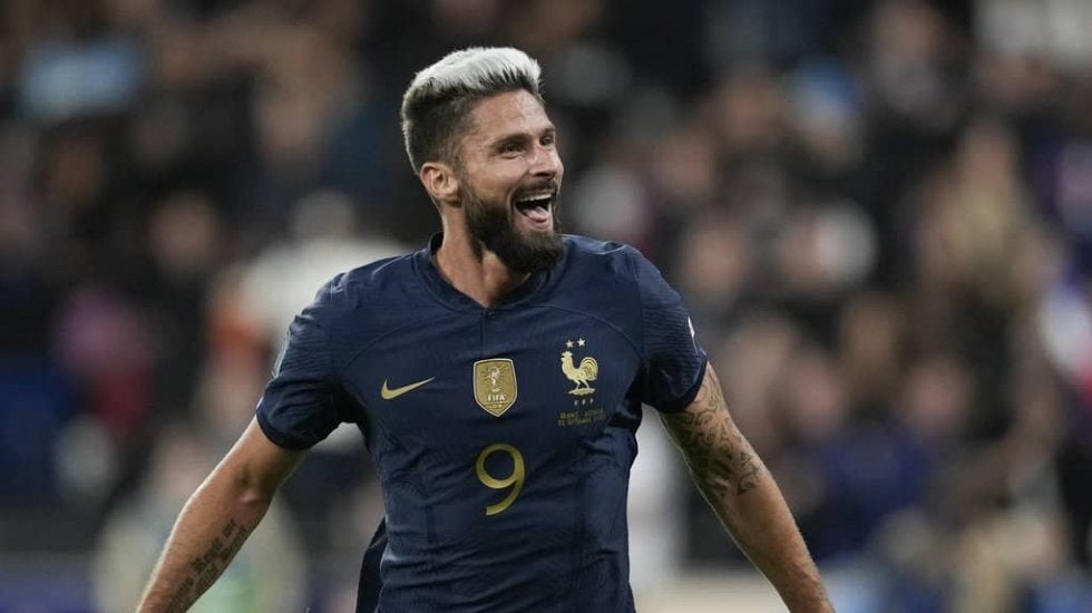 「100点のヘディング」35歳ミランFWがフランス代表「史上最年長」ゴール! アンリの最多得点記録まで「あと2つ」