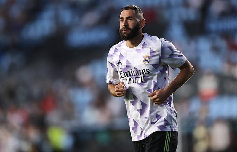 マドリーに朗報、ベンゼマが近く戦線復帰へ！ 10月はバルサ戦含む9試合の過密日程