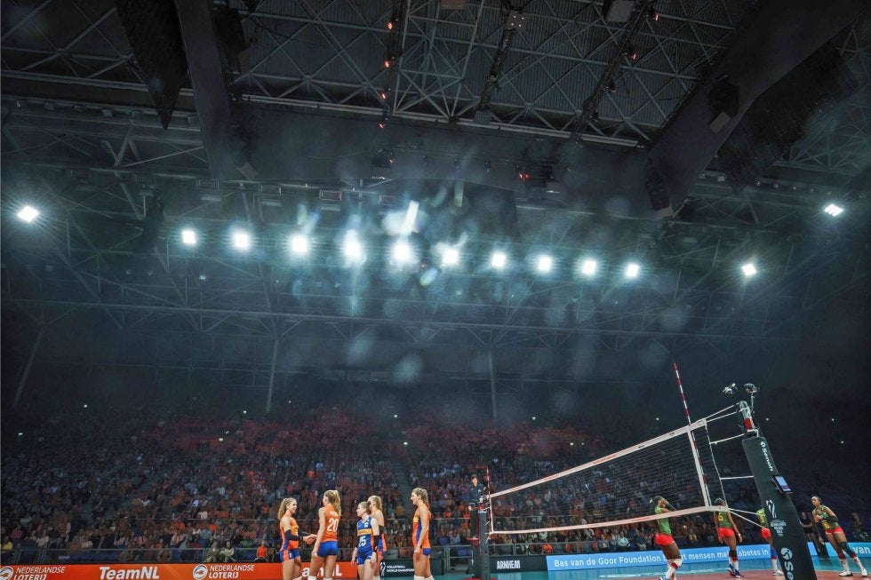 古賀紗理那「空間は把握できた」、日本代表は世界選手権で3試合同時開催できる珍しい会場でプレー中