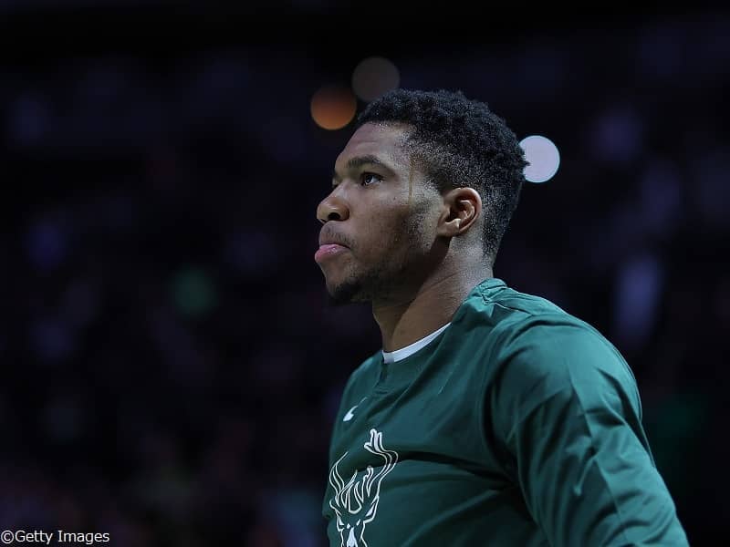 キャリア10年目に臨むアデトクンボ「僕はコービーには遠く及ばない。でも…」