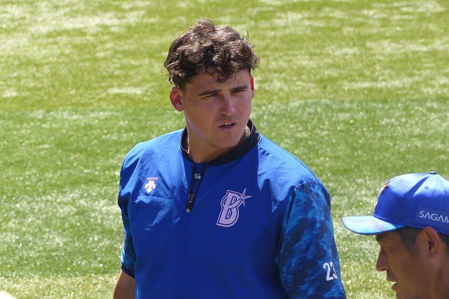 期待の大砲は出遅れ…打率1割台低迷　途中退団の右腕も、DeNAの助っ人診断