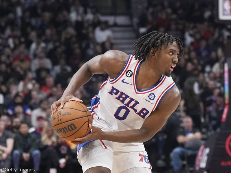 シクサーズのタイリース・マクシーが自己最多の44得点…殿堂入りガードたちと肩を並べる