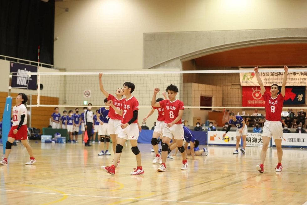 試合直前のアクシデントを乗り越え習志野が本戦へ 負傷の岡田晴太「最高の仲間たち」【春高2023千葉県予選（男子）】