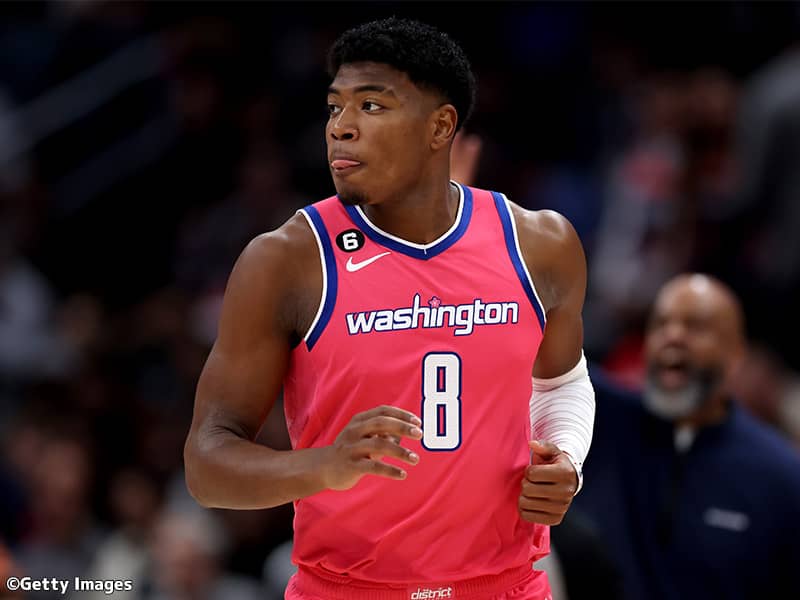 今季初の20得点超を挙げた八村…桜色のユニフォームをまとったウィザーズがマブスに勝利