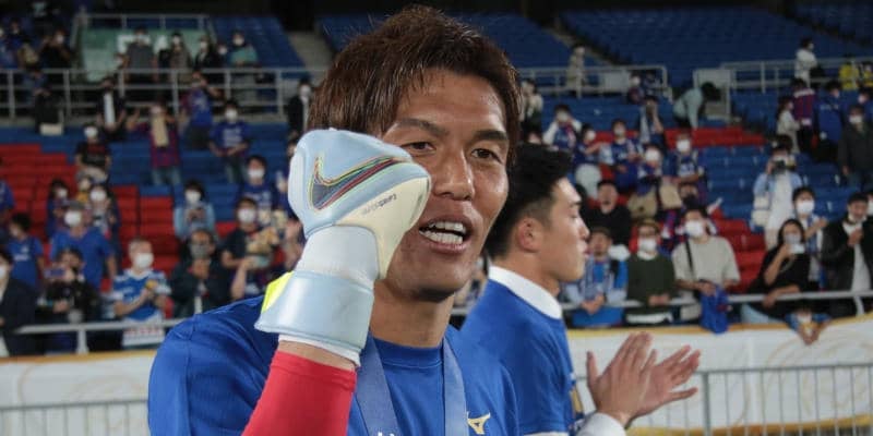 甲府、35歳GK河田晃兵と契約更新！　歴史的Vの天皇杯では輝き放つ