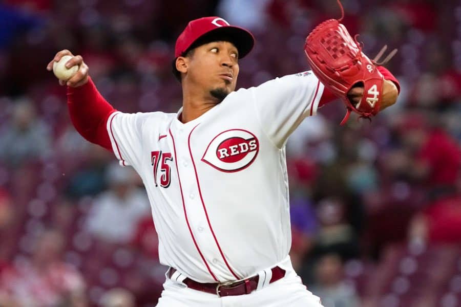 ヤクルト、前レッズ右腕エスピナルの獲得発表　マイナー通算40勝「興奮しています」