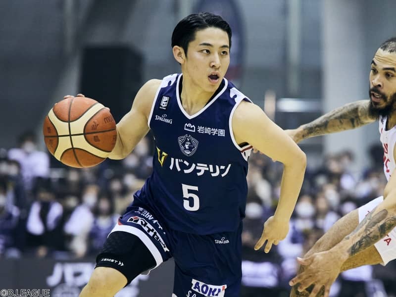 『HoopsHype』がプロ選手限定のドラフトランキングを発表、河村勇輝がランクイン