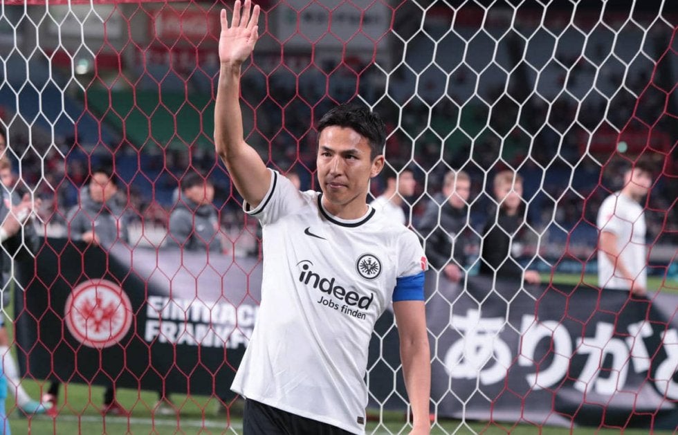 「豪華なエグ味」「やばすぎる」長谷部誠、カズ＆ヒデとの日本代表レジェンドで3ショットにファン驚愕「素敵なダンディー」