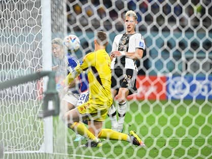 サッカー日本代表、激闘の数々の証言。ドイツ戦で選手たちは何を考えていたのか