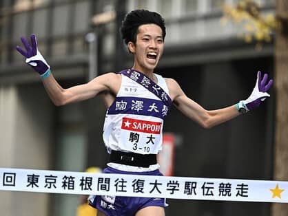 駒澤大が箱根駅伝優勝で３冠達成。勝因は全区間５位以内の選手層の厚さと、山の区間での思い切った１年生起用にあった