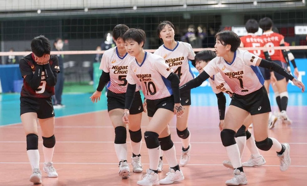 新潟中央は３回戦敗退　能登主将「今回の経験をしっかり来年につなげて」下級生に思い託す／春高バレー