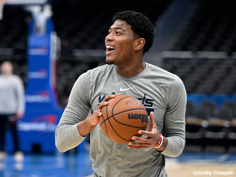 レイカーズとウィザーズの思惑…制限付きFAとなる八村塁、新契約の想定年俸は？