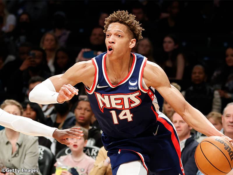 ネッツとキングスでトレード成立…リーグ2年目のケスラー・エドワーズがサクラメントへ バスケットボール スポーツブル (スポブル)