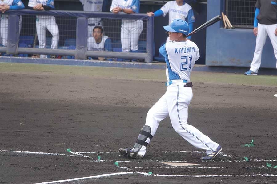 日ハム清宮、“弾丸1号”は「進塁打のサイン」　新庄監督が明かす衝撃の舞台裏