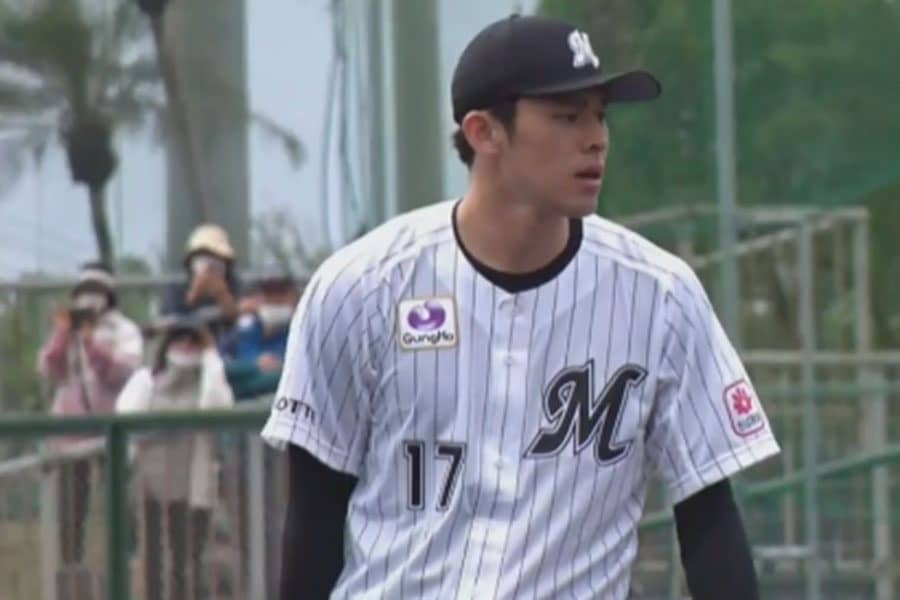 佐々木朗希が160キロで燕・村上を三振斬り　2回5Kの実戦初登板に場内ざわめき