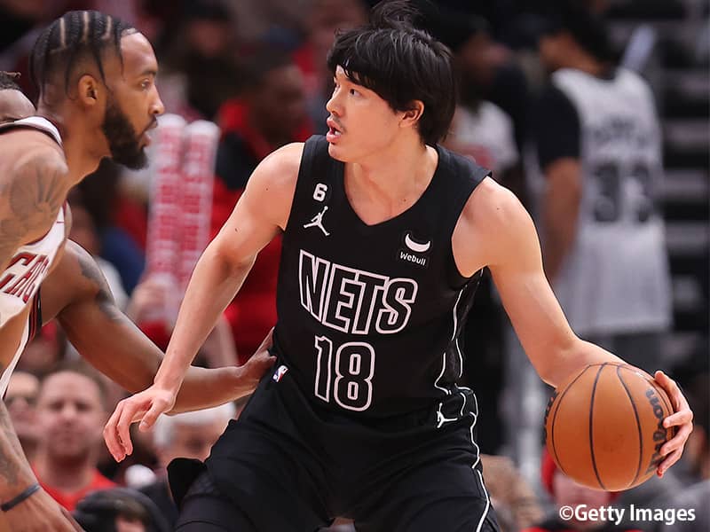 ネッツが序盤から大量リードを許しブルズに敗戦…渡邊雄太は終盤に出場し3得点